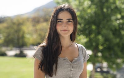 International student shares passion for traveling by working as a Study Abroad Peer Advisor.